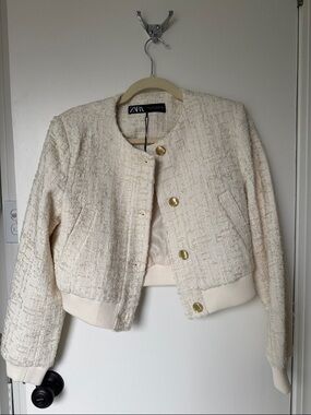 Zara Ivory Bouclé Cropped Jacket with Gold Buttons